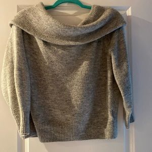 H&M Women’s Acrylic Wool Cowl/Off shoulder sweater